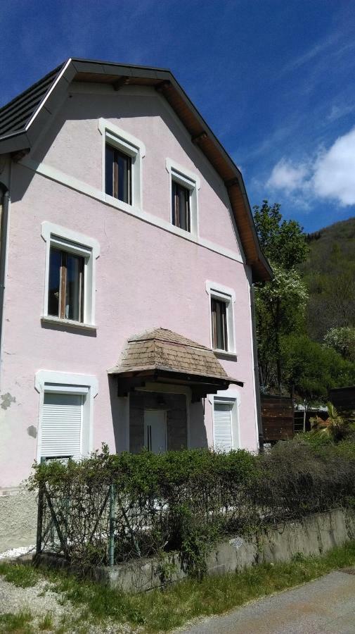 Maison Rose Saint-Martin-de-la-Porte Luaran gambar
